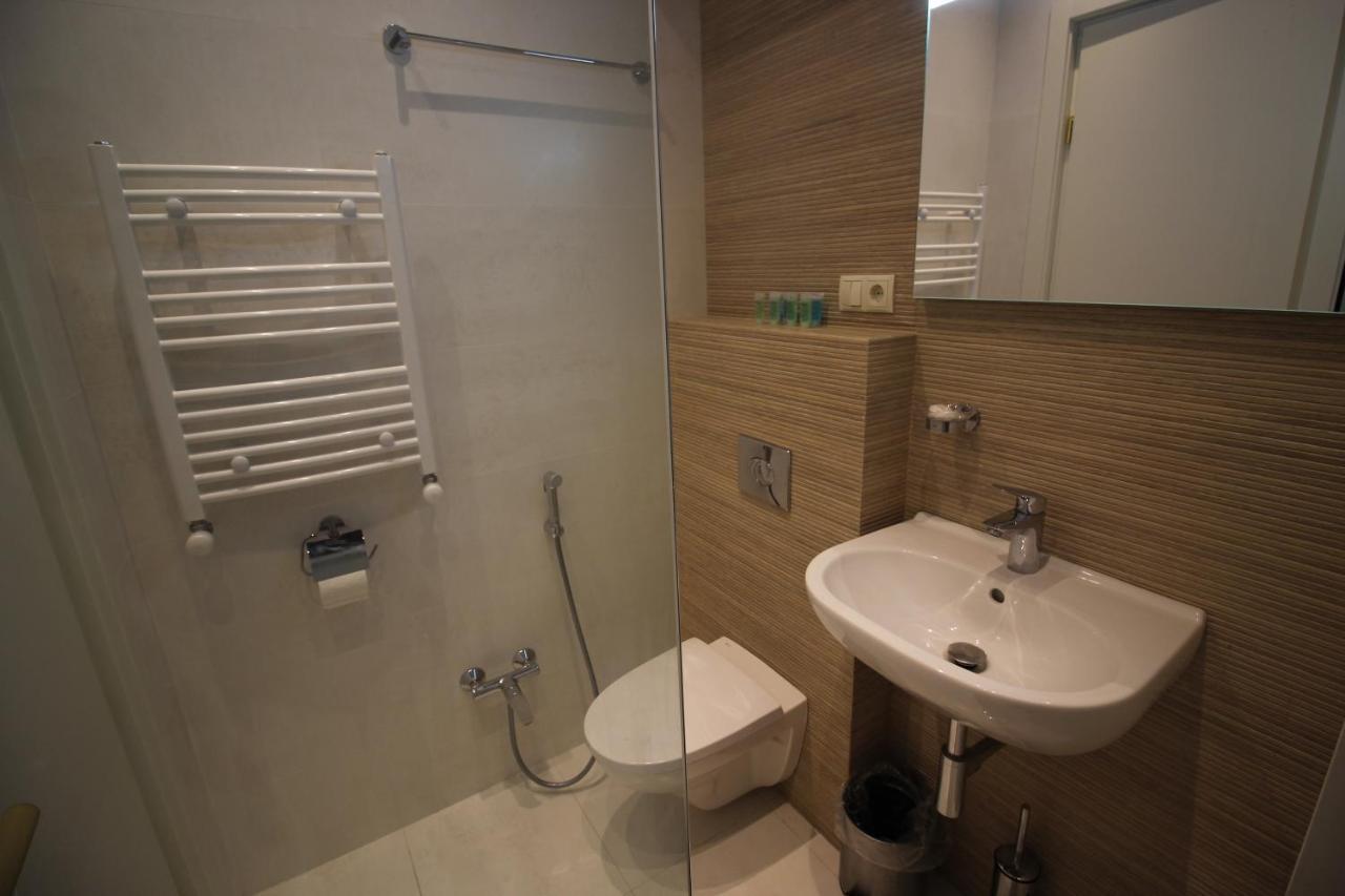Shartava Deluxe Apartment Tbilisi Exterior photo
