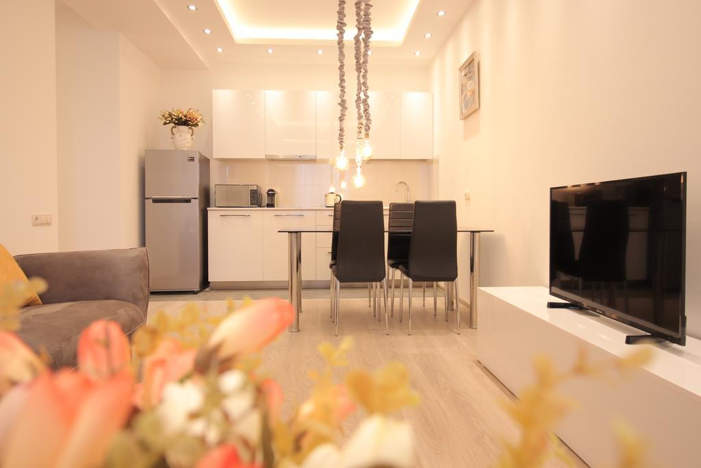 Shartava Deluxe Apartment Tbilisi Exterior photo