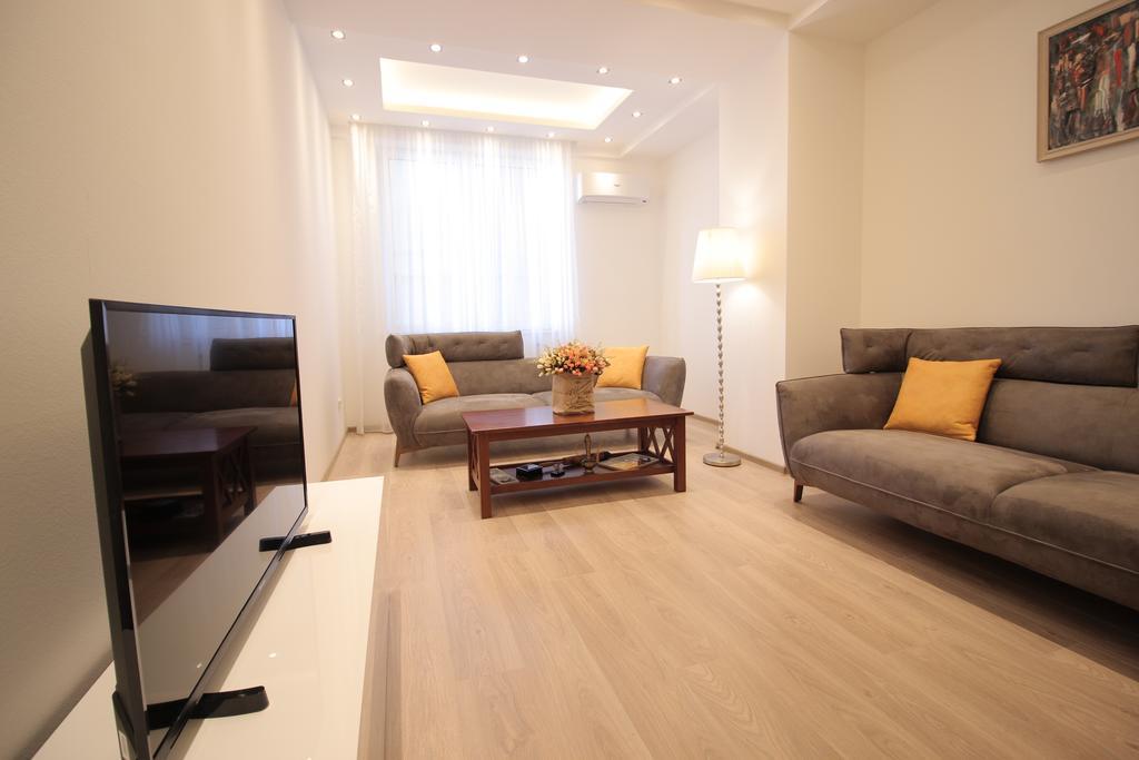 Shartava Deluxe Apartment Tbilisi Exterior photo